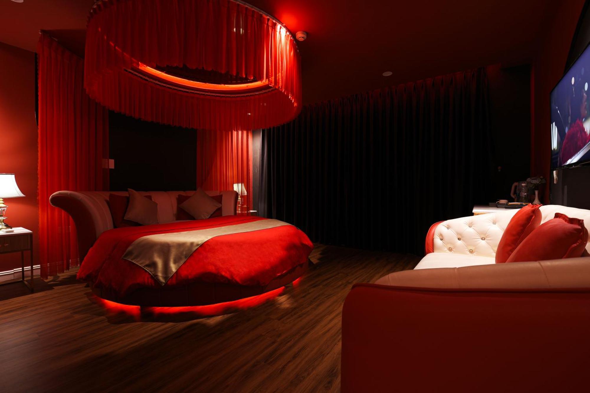 Hotel Chiic House 1 - Khach San Tinh Yeu Da Nang Zewnętrze zdjęcie